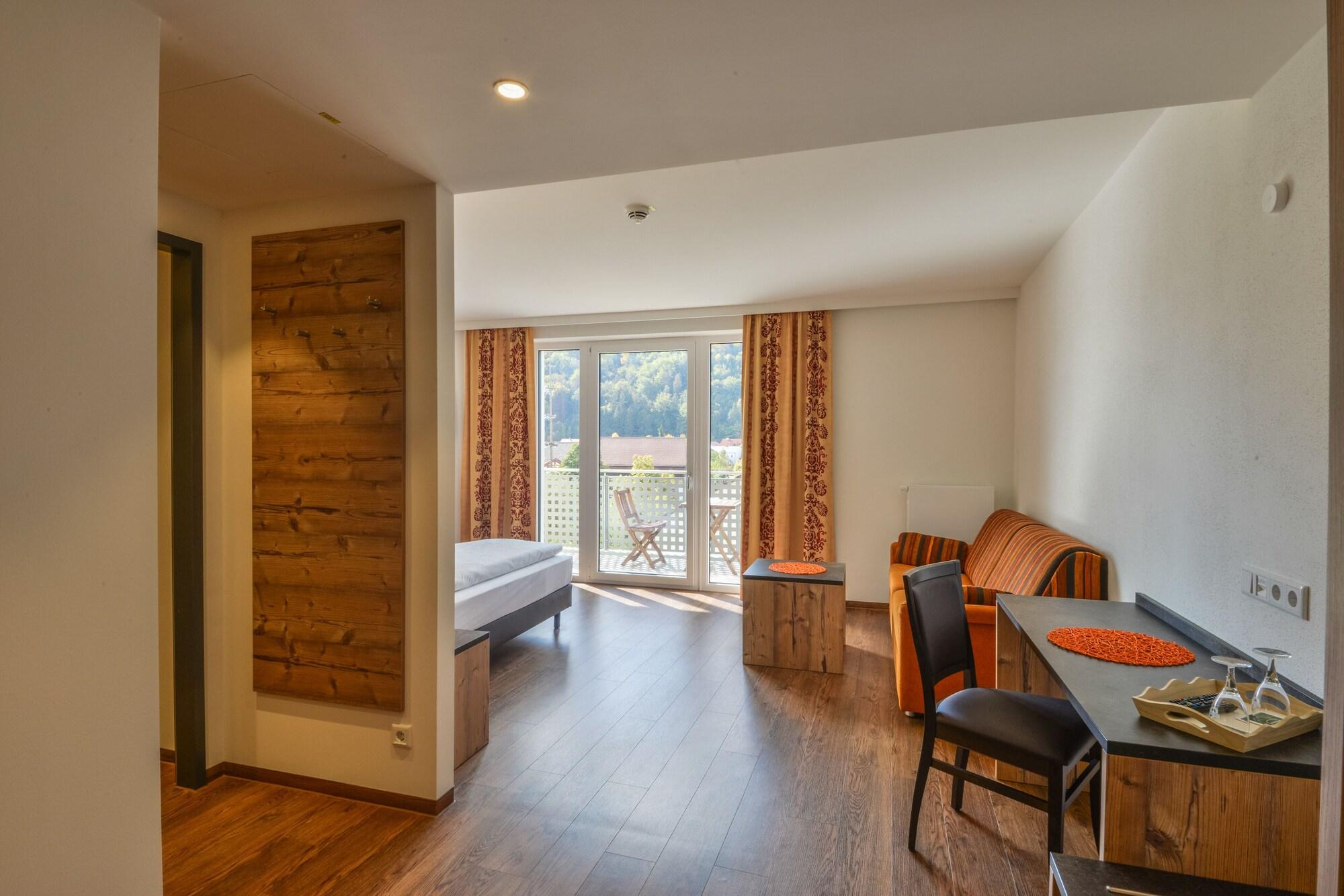 Hotel Gasthof Heckl Kinding Extérieur photo