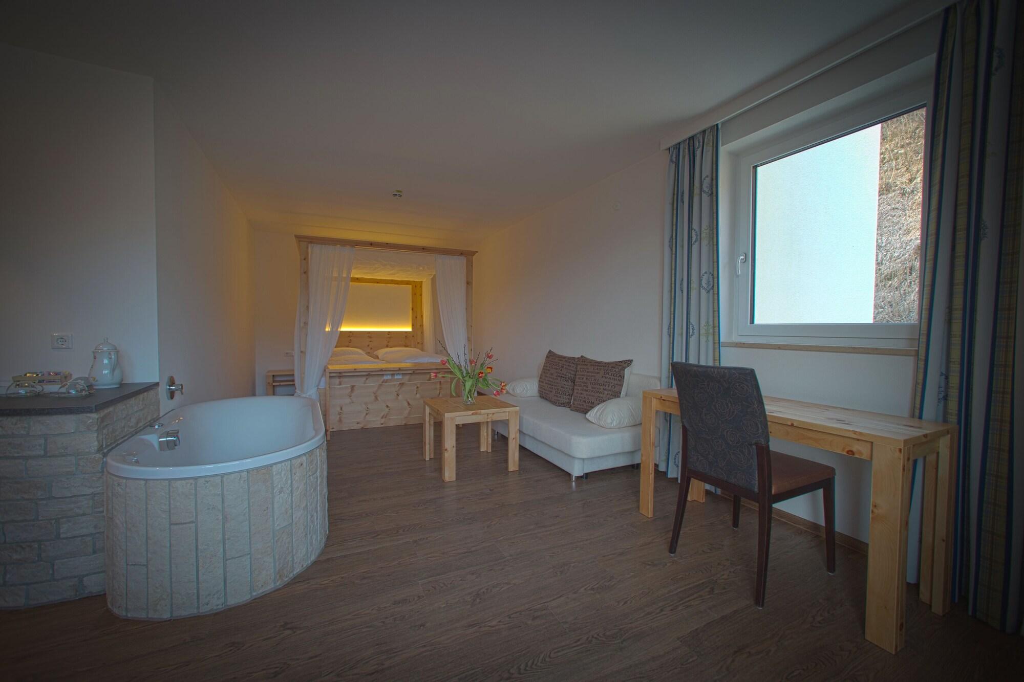 Hotel Gasthof Heckl Kinding Extérieur photo