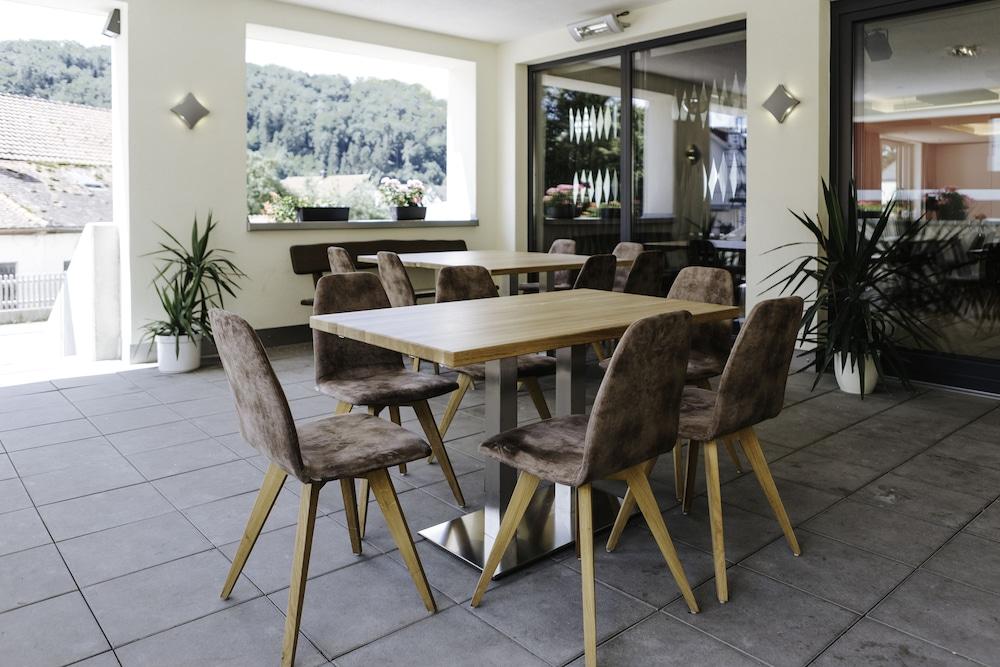 Hotel Gasthof Heckl Kinding Extérieur photo