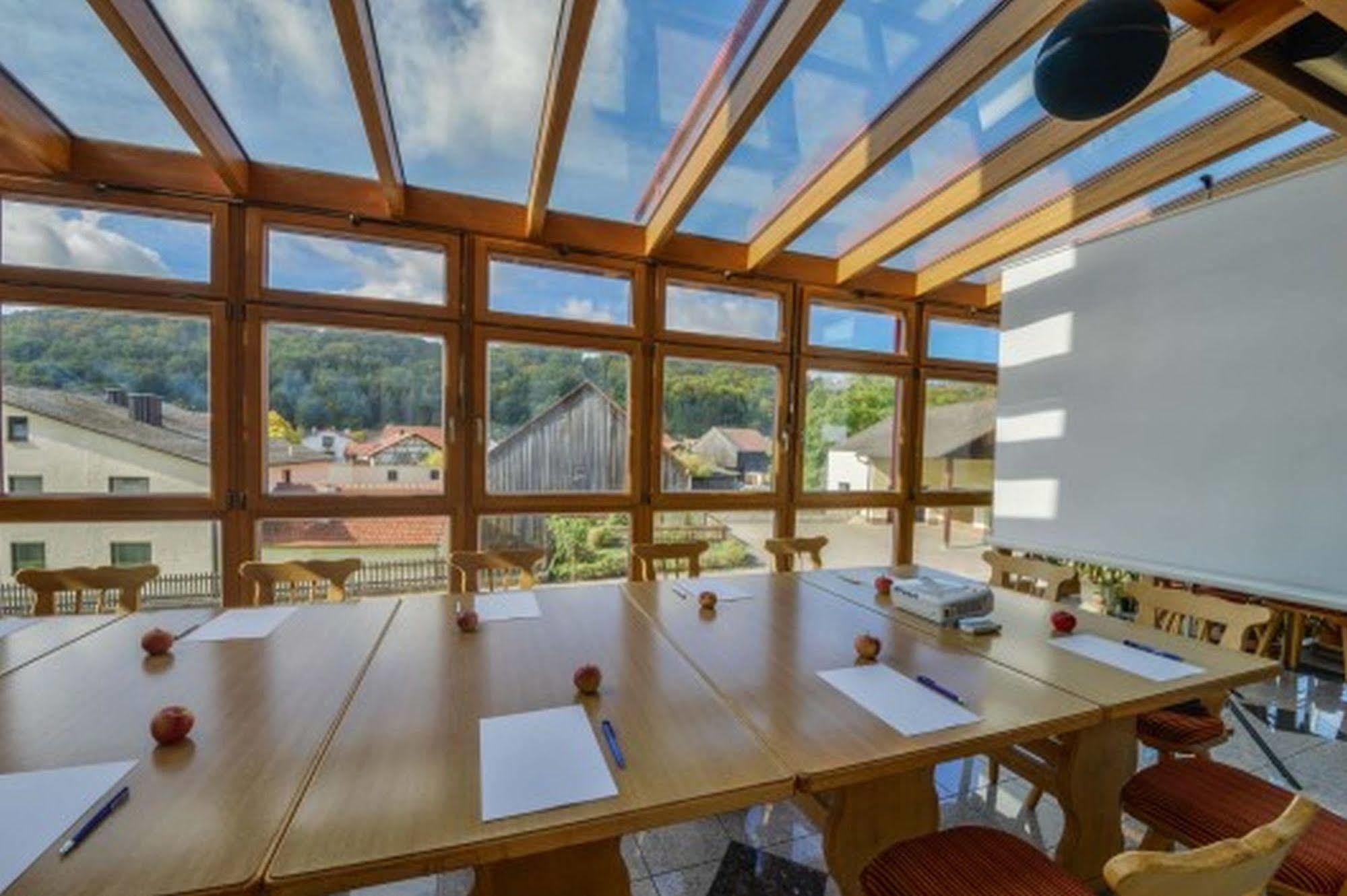 Hotel Gasthof Heckl Kinding Extérieur photo